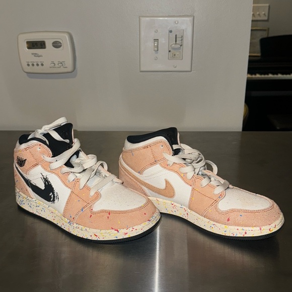 Paint splattered tan air Jordan 1’s for women - Picture 2 of 4